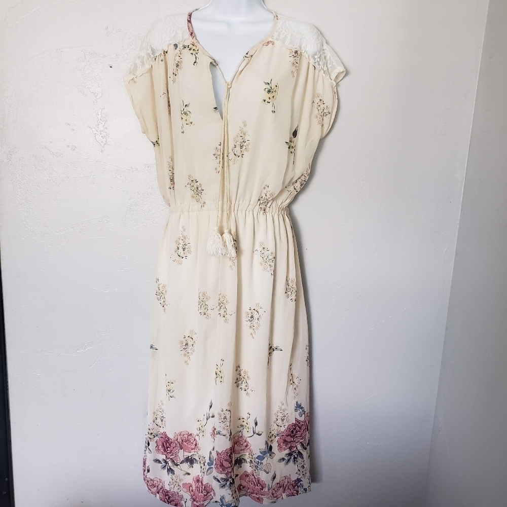 Hummingbird Women's Medium Ivory Short Sleeve Midi Dress Lace Floral V-neck Rope